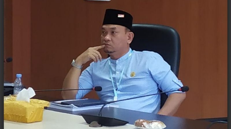 Dedi Aksyari : Kadis PU Perhatikan Pemasangan U Ditch