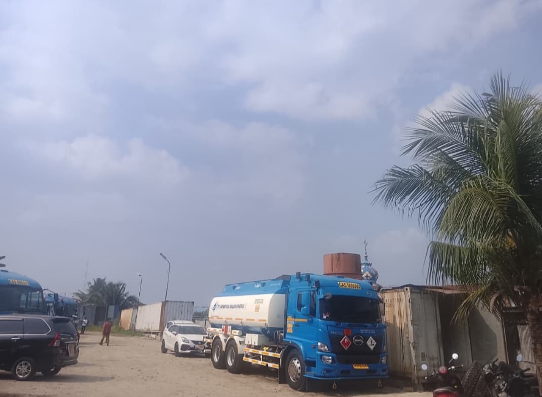 Ini Tempat Penampungan BBM Bersubsidi di Marelan yang Digerebek Petugas